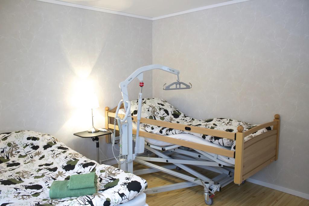 Хостел Mellangarden Vasterbykil Номер фото